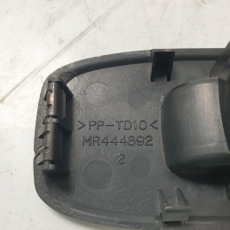Mitsubishi Pajero MK3 V60-70 SW 5P DI-D 1999-06 interruttore alzacristallo post SX MR445659