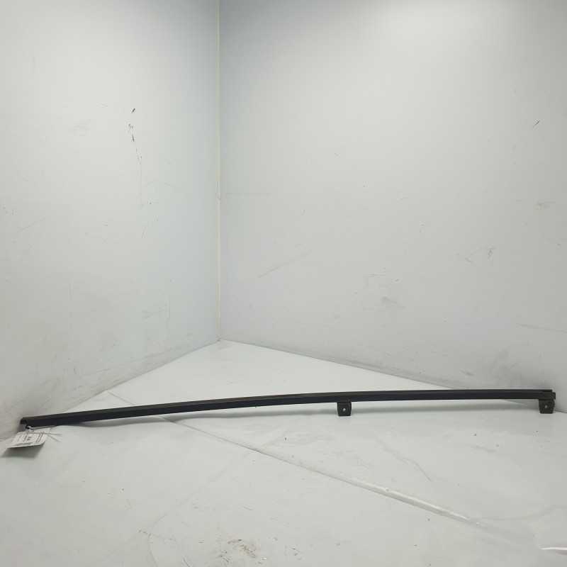 Hyundai Galloper MK1 5P 4X4 1991-98 guida vetro portiera ant DX HR514102
