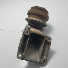 Mercedes classe C W202 1.8 BENZINA 90KW 122CV 1994 supporto sostegno motore SX 1112230904