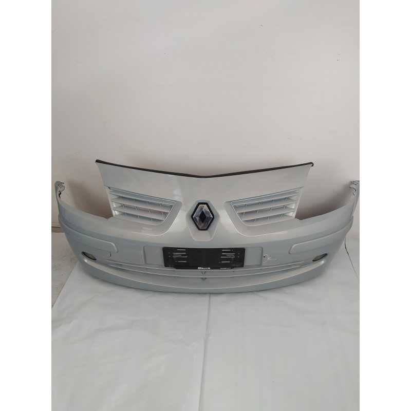 Renault Modus I serie 2004-09 Paraurti anteriore completo 1 gancio rotto graffi after market 620224382R