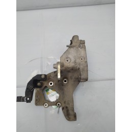 Fiat Bravo 198 1.6 mtj 88kw 2007-14 Supporto pompa common rail gasolio 55205043