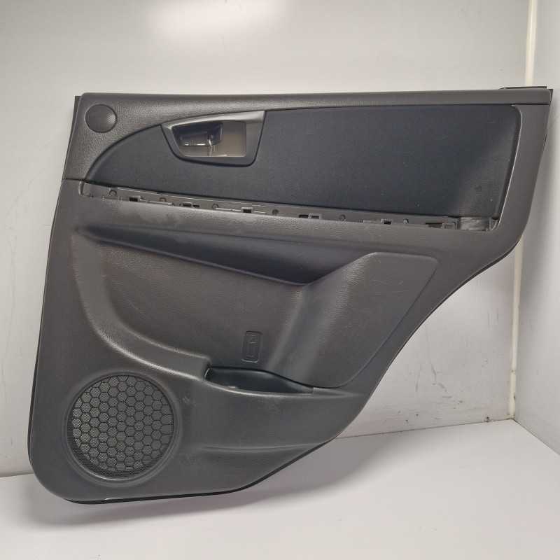 Fiat Sedici 1.9 D Multijet 4X4 88 KW 2006-11 pannello interno portiera post DX 83731-79J10