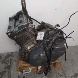Yamaha XTZ 750 Tènèrè 1998 Motore completo 3LD alcuni segni sul coperchio testata e un perno rotto