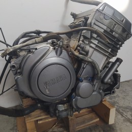 Yamaha XTZ 750 Tènèrè 1998 Motore completo 3LD alcuni segni sul coperchio testata e un perno rotto