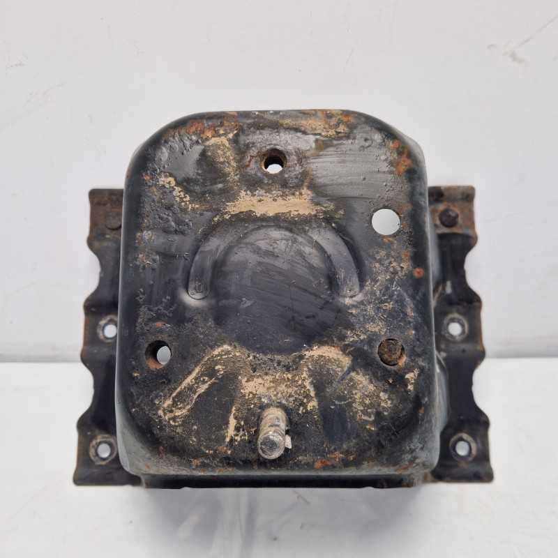 Mitsubishi Pajero III DI-D V6W V7W 4X4 2000-07 Supporto ruota di scorta portellone MR436000