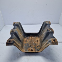 Mitsubishi Pajero III DI-D V6W V7W 4X4 2000-07 Supporto ruota di scorta portellone MR436000