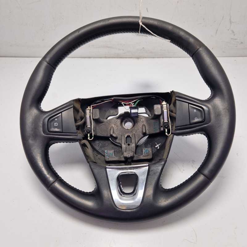 Renault Scenic III 1.5 DCI 2009 Volante sterzo con comandi al volante 484002390R