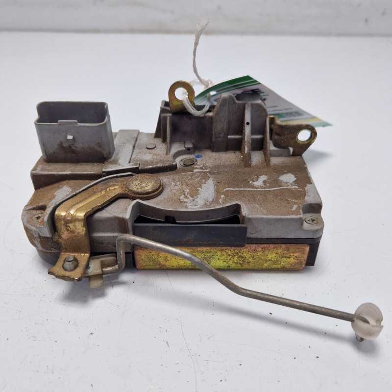 Citroen C5 SW 2.0HDI 2001-04 Serratura chiusura porta ant dx 6 pin 9136J9