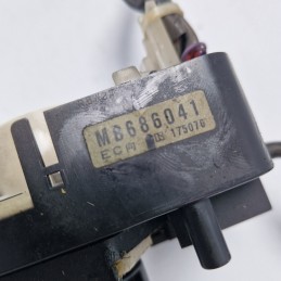 Mitsubishi Space Wagon MK2 2.0 B 98 KW 1992-98 devioluci deviosgancio MB686041