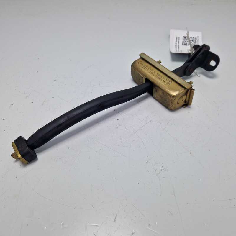 Jeep Cherokee KJ 4X4 2001-07 Cerniera portellone baule bagagliaio cofano post 55360170AB