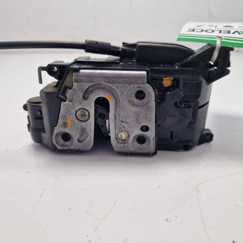 Renault Scenic III 1.5 DCI 2009 Serratura chiusura porta post dx 6 pin 825020004R ATTENZIONARE CAVO