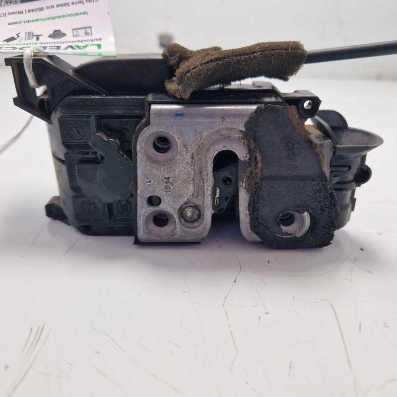 Renault Scenic III 1.5 DCI 2009 Serratura chiusura porta ant sx 4 pin 805030006R
