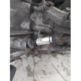 Hyundai Santafè MK2 2.2 CRDI 114 KW 4WD 2006-10 cambio manuale Y061002952