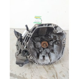 Renault Clio IV 1.5 DCI 8v...