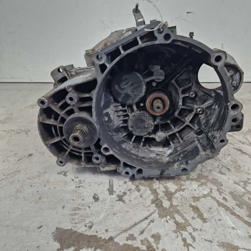 Audi A3 8p1 2.0 TDI 16V 103KW 140CV 2003 cambio manuale 6 rapporti 020301107 02Q301103C LAU1 sensore da cambiare