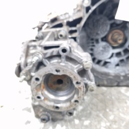 Audi TT Roadster Quattro 8N9 1.8T 20v 165kw 225cv 1998-06 cambio manuale con ripartitore 02M301107B 02M301103D