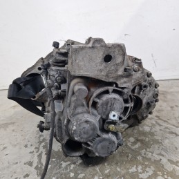 Audi TT Roadster Quattro 8N9 1.8T 20v 165kw 225cv 1998-06 cambio manuale con ripartitore 02M301107B 02M301103D