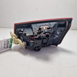 Stop fanale post interno sx BMW serie 3 F30-31 320D 2011-16 1 gancio rotto  7259915-10 63217372793