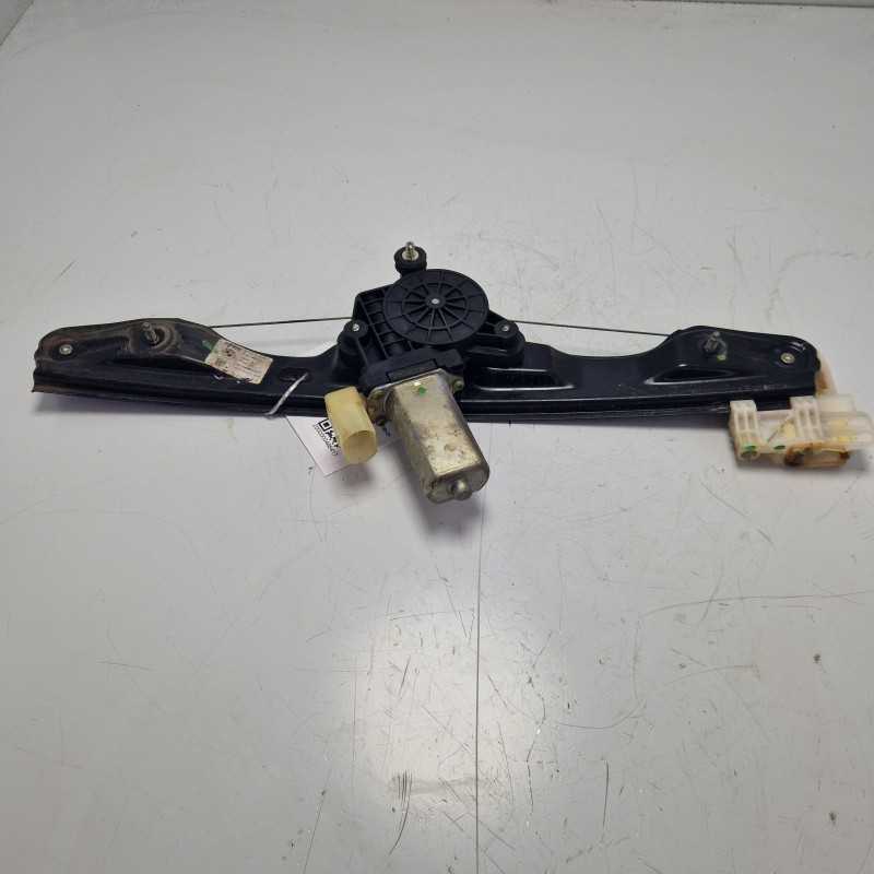 Motorino alzavetro post DX BMW serie 3 F30-31 320D 2011-16 7351050