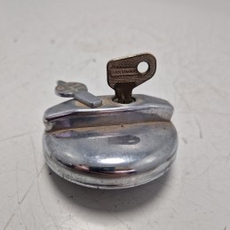 Tappo carburante Alfa Romeo Spider 115 1971-79 originale cromato con chiave da revisionare