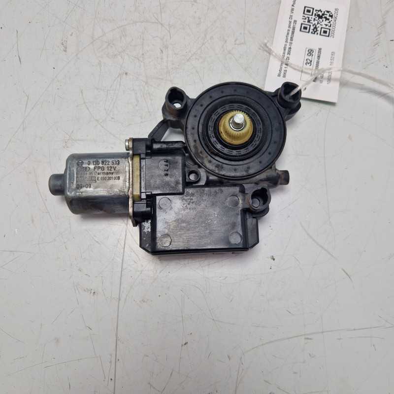 Motorino alzavetro portiera post DX VW Polo MK5 1.6 TDI 2009-18 6R0959812B