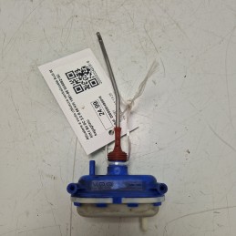 Attuatore a vuoto chiusura centralizzata Audi 80 MK4 B4 8C 2.0 B 66 KW 1991-95 8A5862153 bagagliaio