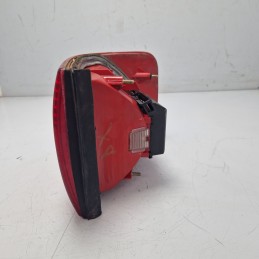 Stop faro fanale post DX Audi 80 MK4 B4 8C 2.0 B 66 KW 1991-95 8A0945218B esterno