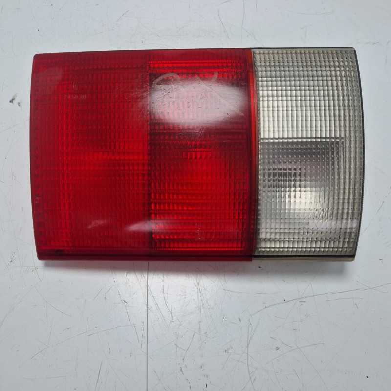 Stop faro fanale post SX Audi 80 MK4 B4 8C 2.0 B 66 KW 1991-95 8A09450931 interno