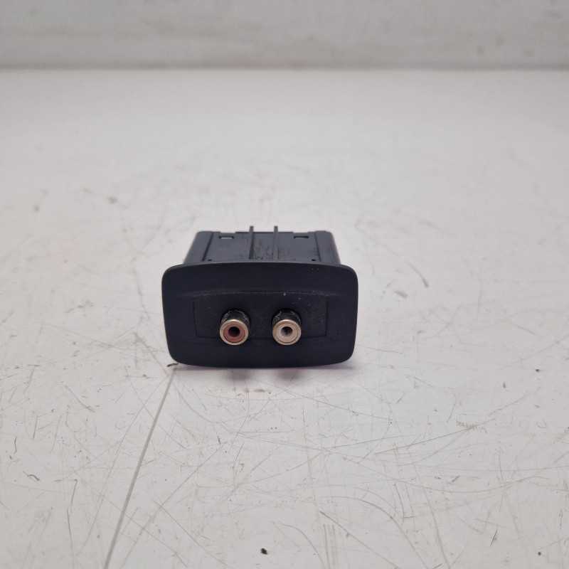 Presa aux/usb Renault Scenic III JZ0/1 2009 280230005R