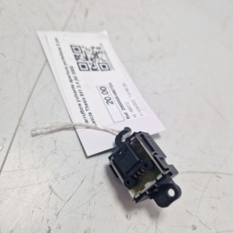 Interruttore pulsante apertura portellone 3 pin Lancia Thesis 841 2.4 jtd 2003