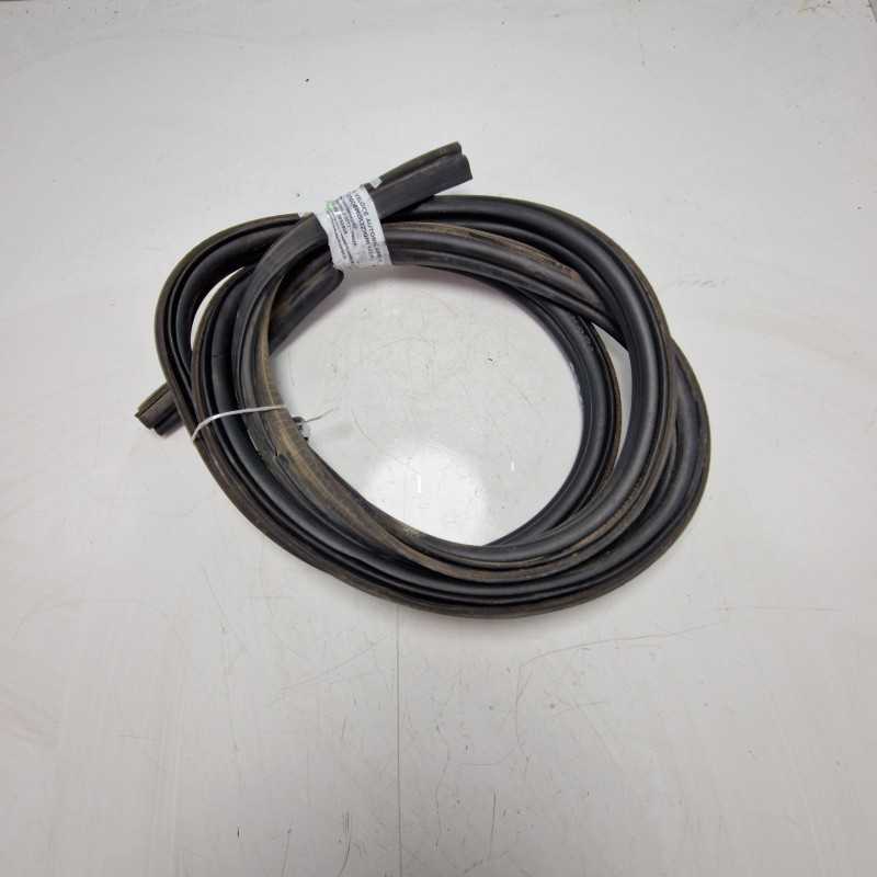 Guarnizione portellone baule bagagliaio Smart 454 Forfour 1.5 cdi 2005 4547430078