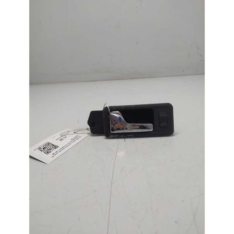 Maniglia interna pulsante alzavetro post SX Audi 80 MK4 B4 8C 2.0 B 66 KW 1991-95 893837019A
