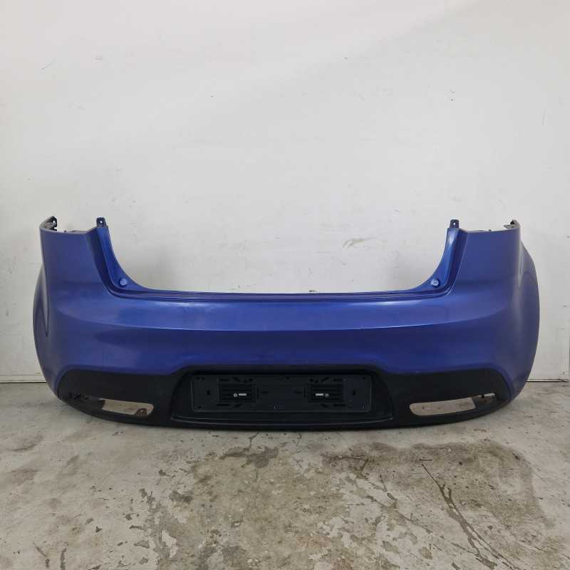 Paraurti posteriore nudo Kia Rio 3P 1.1 CRDI 55 KW 2012 86611-1W200 leggeri graffi