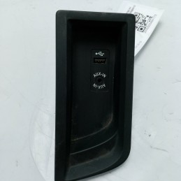 Prese connettori aux usb...