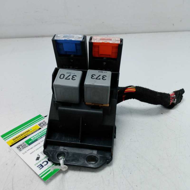 Relè relay alloggio supporto Audi A6 AllRoad Quattro 3.0 tdi 2006 4F1937503