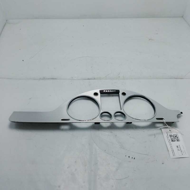 Mascherina quadro strumenti VW Passat Variant MK6 2.0 TDI 125 KW 2005-10 3C1858335