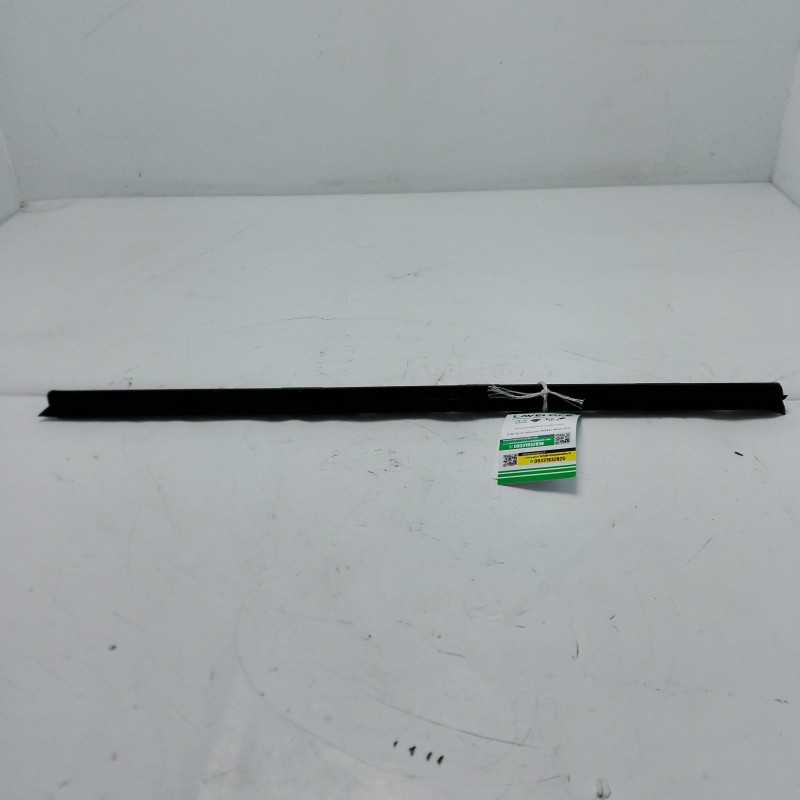 Guarnizione raschiavetro interno porta post dx BMW X5 E70 xDrive30d 2008 7207220