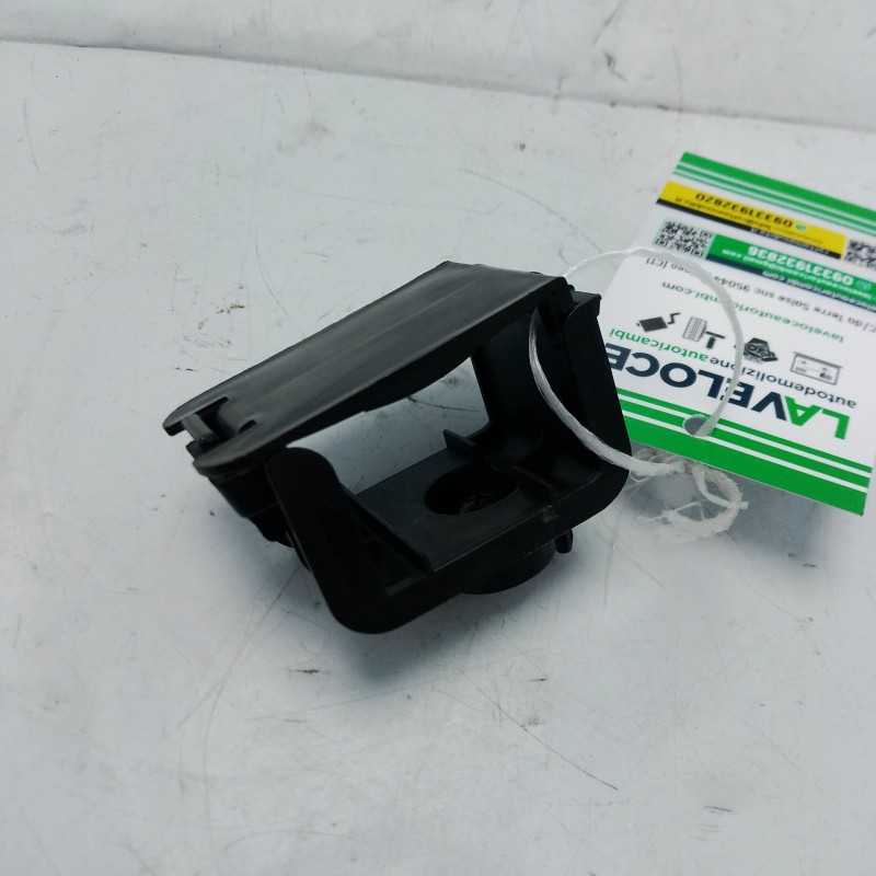 Supporto staffa fissaggio triangolo emergenza BMW X5 E70 xDrive30d 2008 51477145981