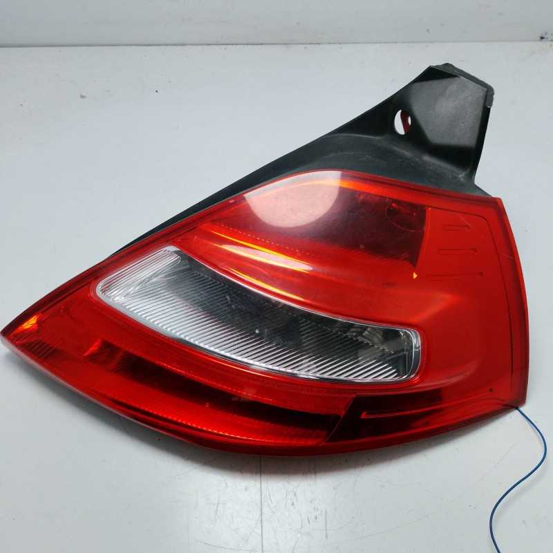 Stop faro fanale post DX Renault Megane MK2 restyling 2002-10 8200413216 un pin modificato
