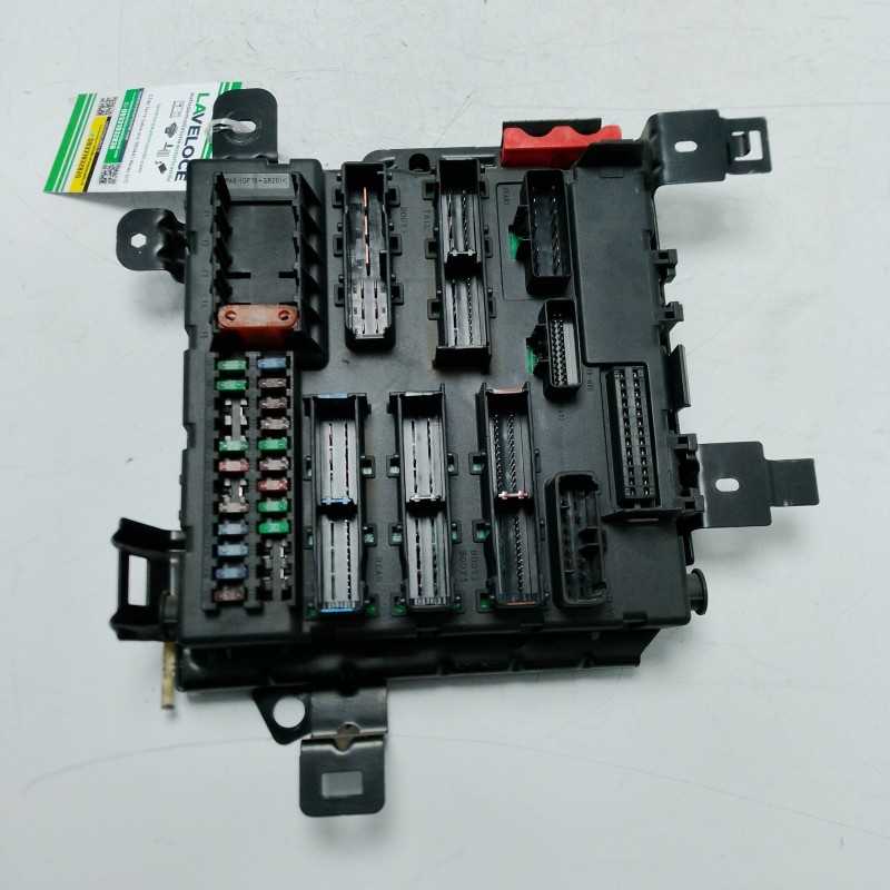 Centralina portafusibili Saab 9-3 1.9 TTiD 2011 12769679 519161301