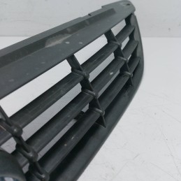 Mascherina griglia calandra ant Ford Focus SW MK2 2.0 B GPL 107 KW 2008-11 8M518200BD