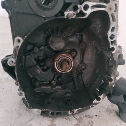 Cambio manuale Nissan Micra K12 1.5 DCI 48 KW 2003-10 8200210036