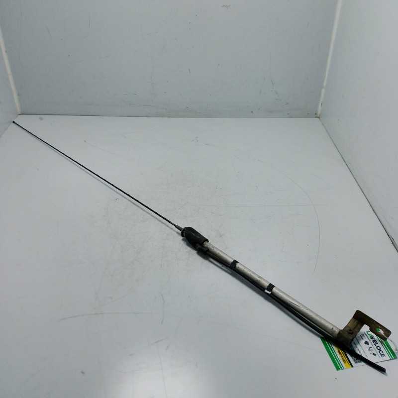 Antenna radio Hyundai Terracan 2.9 CRDI 4WD 2003-06 96200-H1705 ATTENZIONARE FOTO