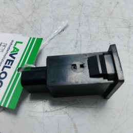 Interruttore pulsante IDLE UP 4 pin Toyota Rav 4 A2 2.0 D-4D 4WD 2004 156480