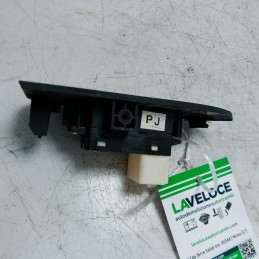 Pulsante interruttore alzavetro post DX Chevrolet Captiva 2.0 VCDI 110 KW 2006-11 201003486