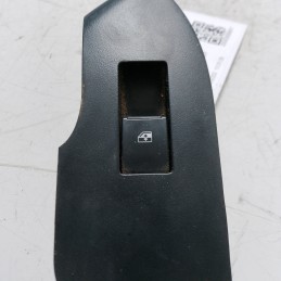 Pulsante interruttore alzavetro post DX Chevrolet Captiva 2.0 VCDI 110 KW 2006-11 201003486