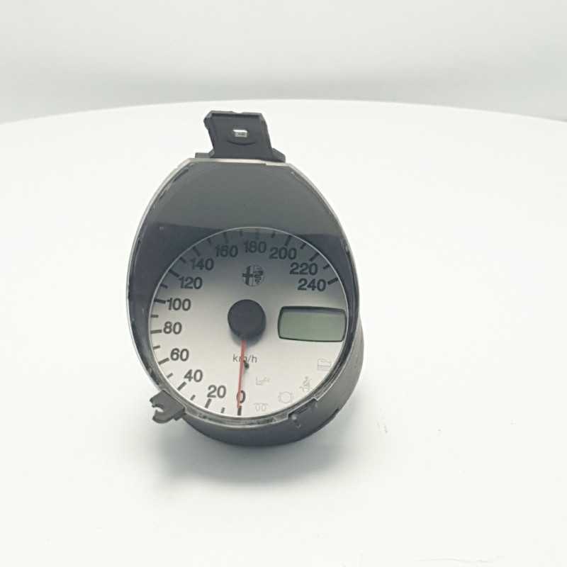 QUADRO STRUMENTI VEGLIA CONTACHILOMETRI TACHIMETRO ALFA ROMEO 156 932 6850840010 QUADRO STRUMENTI VEGLIA CONTACHILOMETRI TACHIMETRO ALFA ROMEO 156 932 6850840010