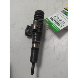 Iniettore carburante diesel VW Passat B6 3C 2.0 TDI 125 KW Variant 2005-12 03G130073T