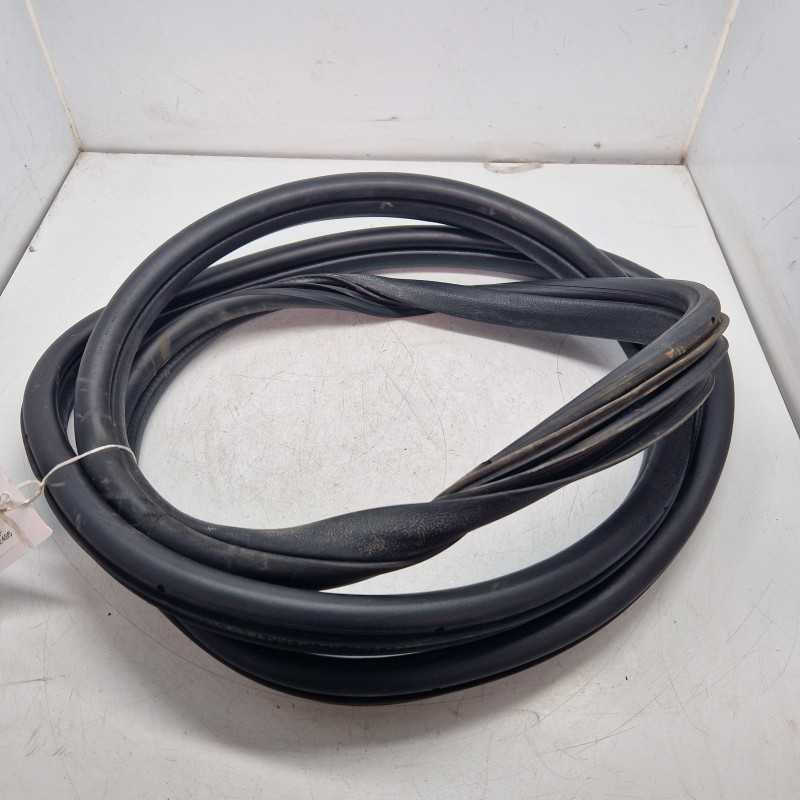 Guarnizione portiera ant DX Fiat Panda MK3 5P 1.2 GPL 51 KW 2012-24 92026