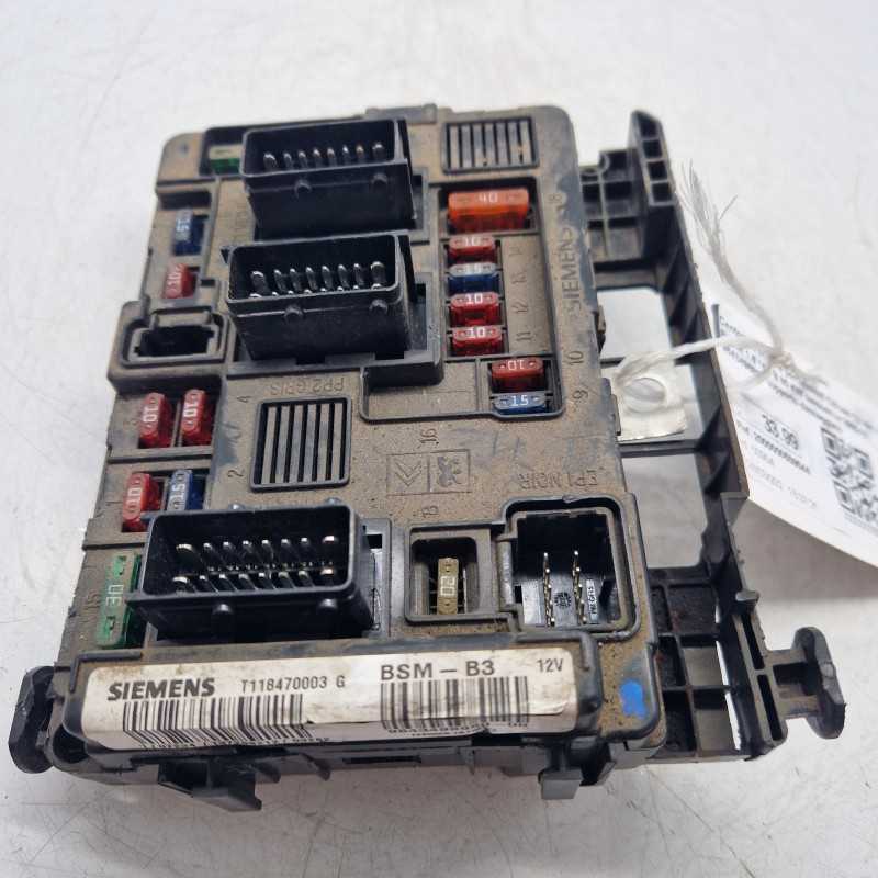 Centralina scatola portafusibili Citroen C3 MK1 Pluriel 1.6 16V B 80 KW sensodrive 2003-10 9643498880 supporto danneggiato